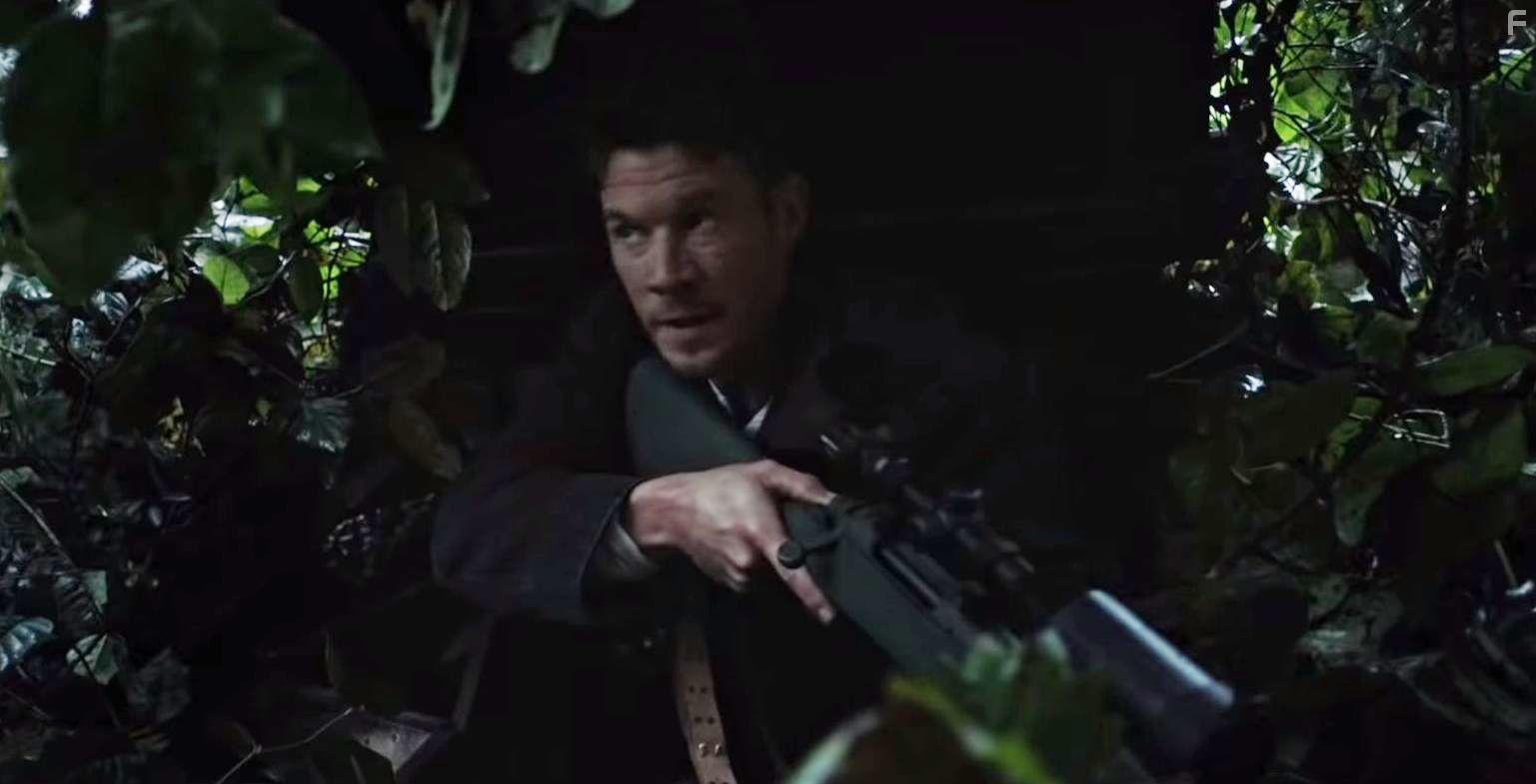 Chad Michael Collins in Sniper: Assassin's End (2020)