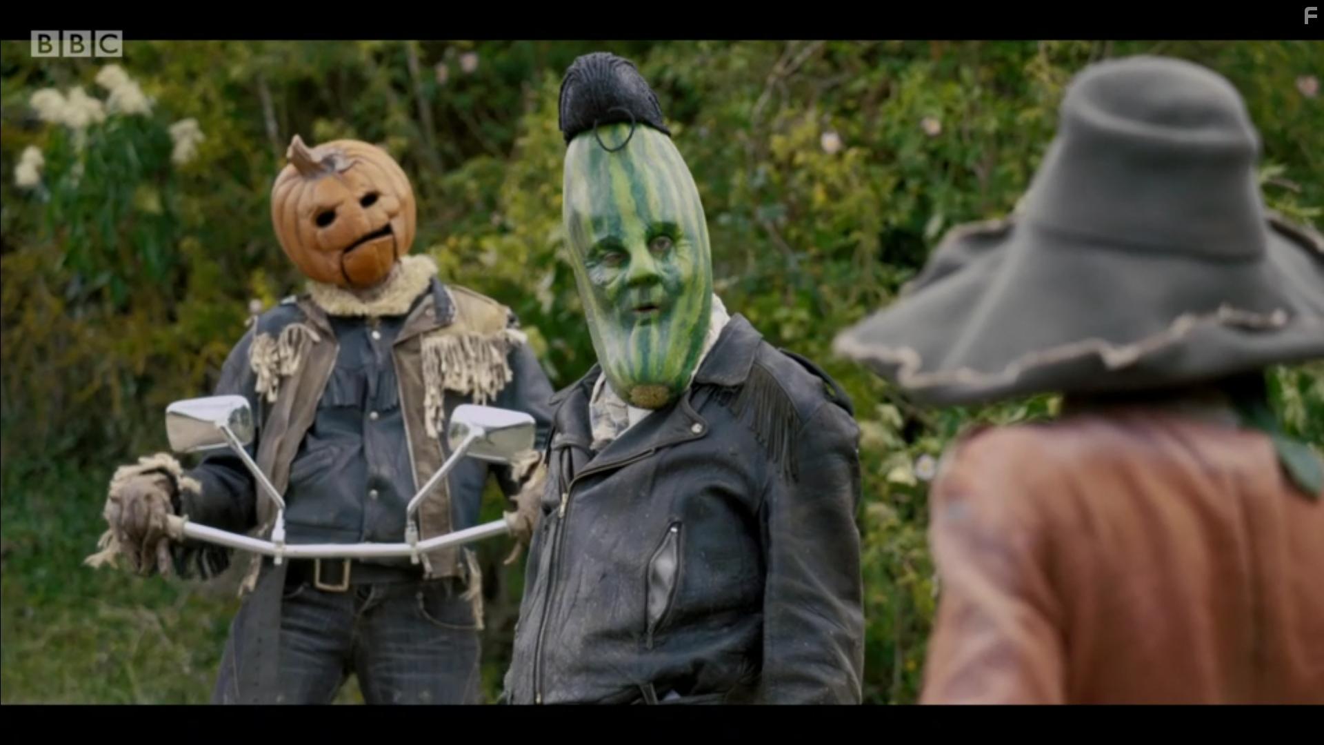 Colin Michael Carmichael and Lucy Montgomery in Worzel Gummidge (2019)