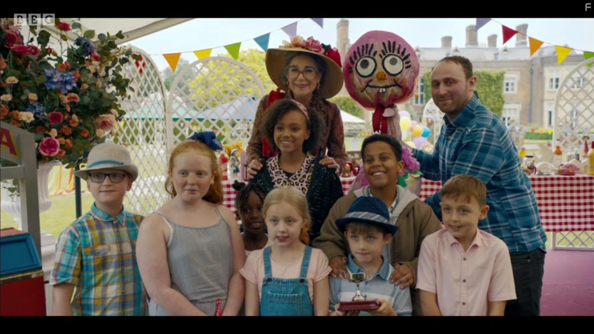 Zo Wanamaker, Thierry Wickens, and India Brown in Worzel Gummidge (2019)