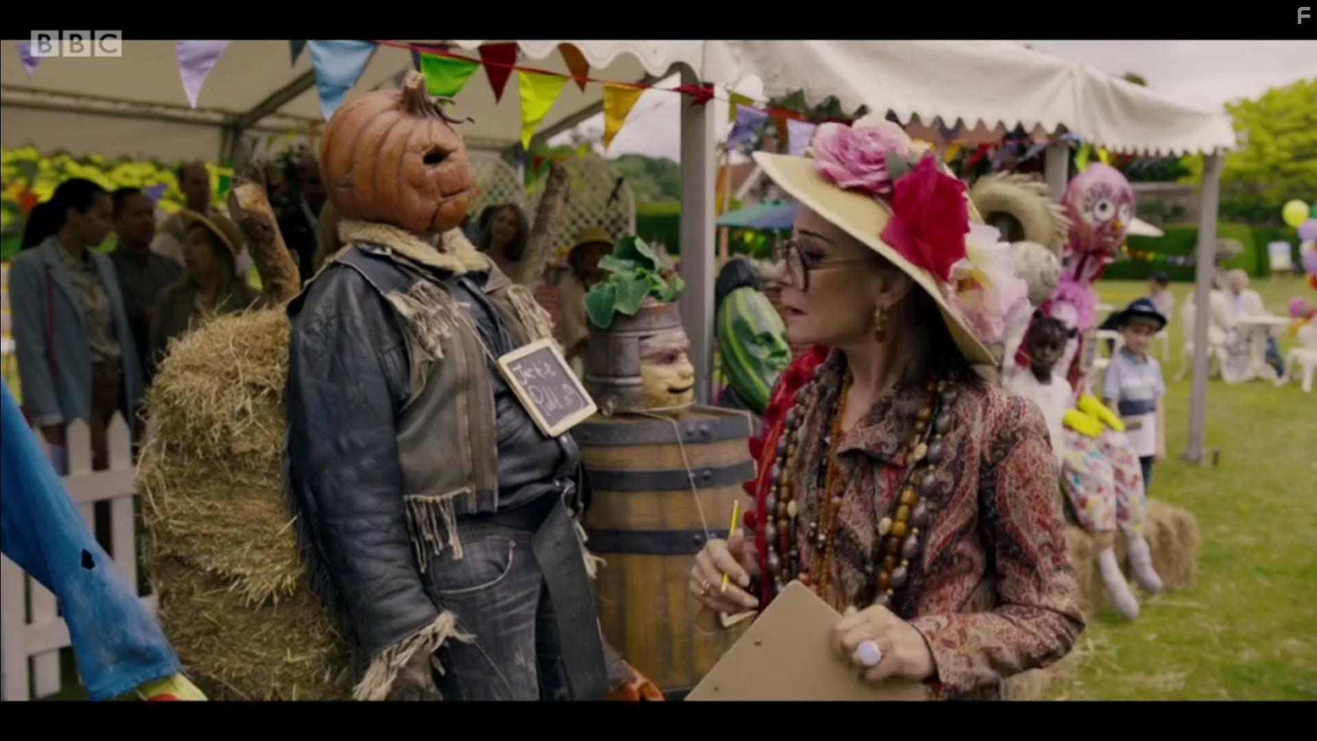 Zo Wanamaker and Lucy Montgomery in Worzel Gummidge (2019)