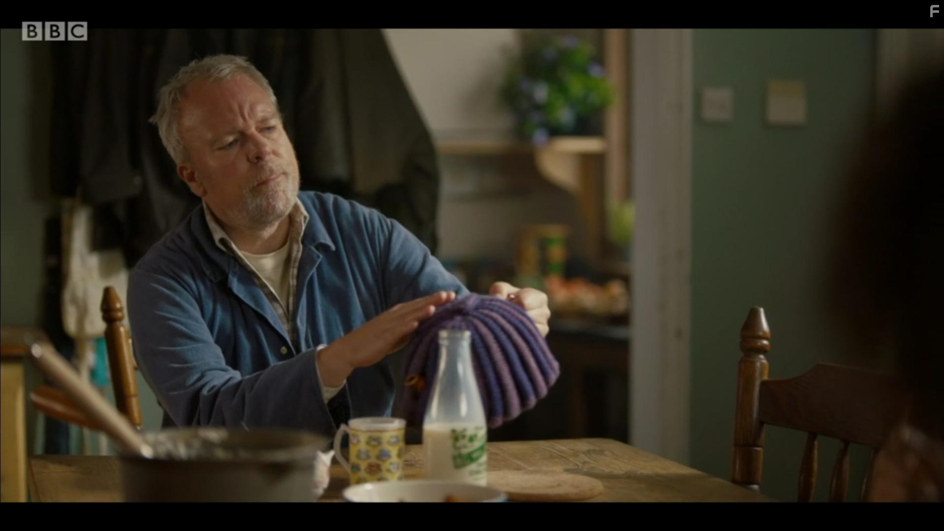 Steve Pemberton in Worzel Gummidge (2019)