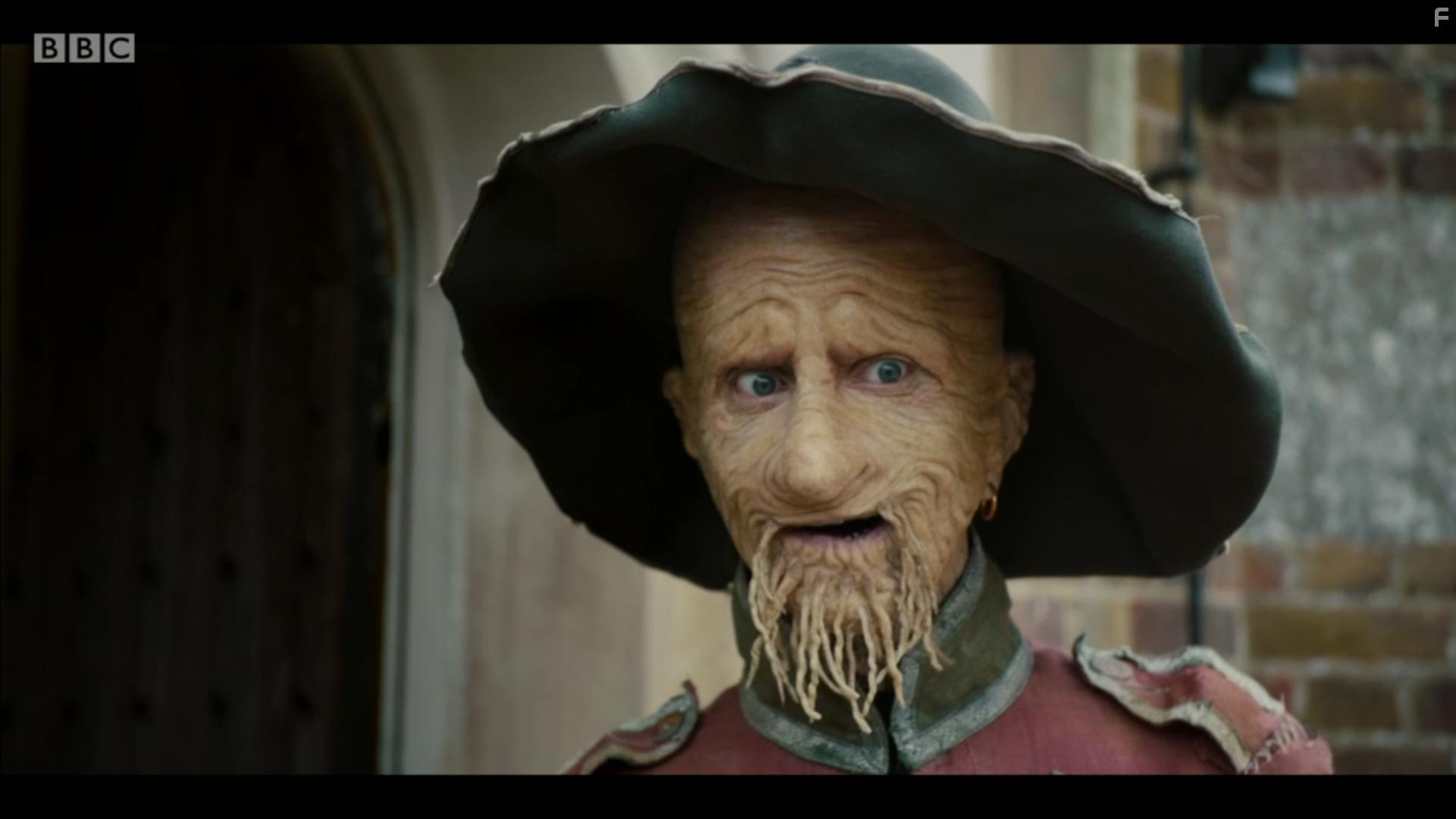 Mackenzie Crook in Worzel Gummidge (2019)