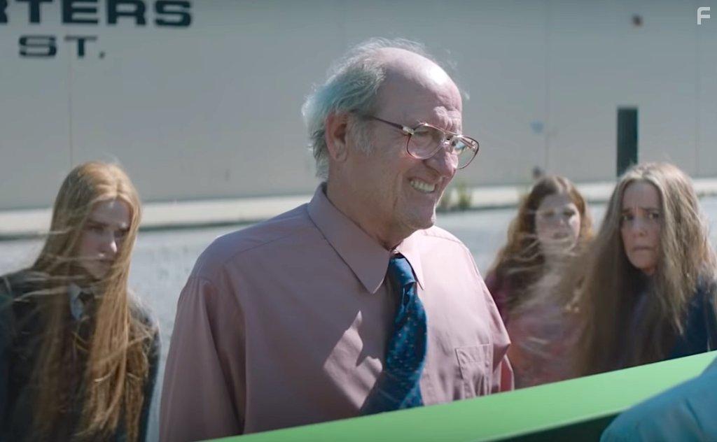 Debra Winger, Richard Jenkins, Evan Rachel Wood, and Rachel Redleaf in Kajillionaire (2020)