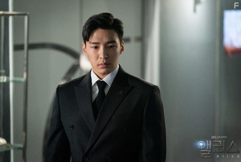 Kyeong-nam Kim in Aelliseu (2020)