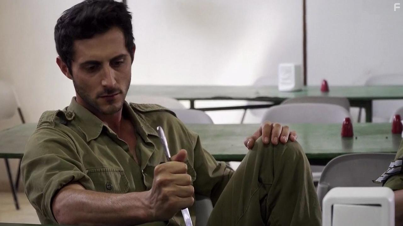 Tomer Capon in Charlie Golf One (2016)