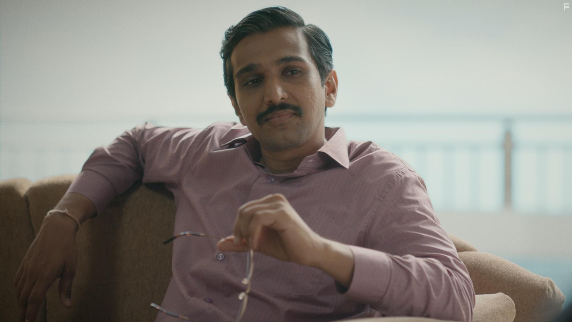 Pratik Gandhi in SCAM 1992: The Harshad Mehta Story (2020)