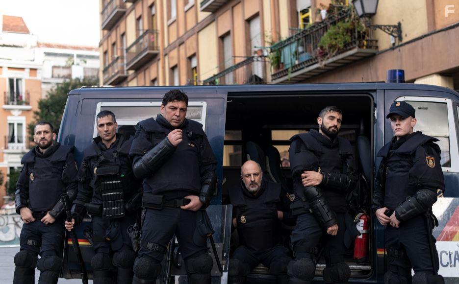 Roberto lamo, Ral Prieto, lex Garca, Ral Arvalo, Patrick Criado, and Hovik Keuchkerian in Antidisturbios (2020)