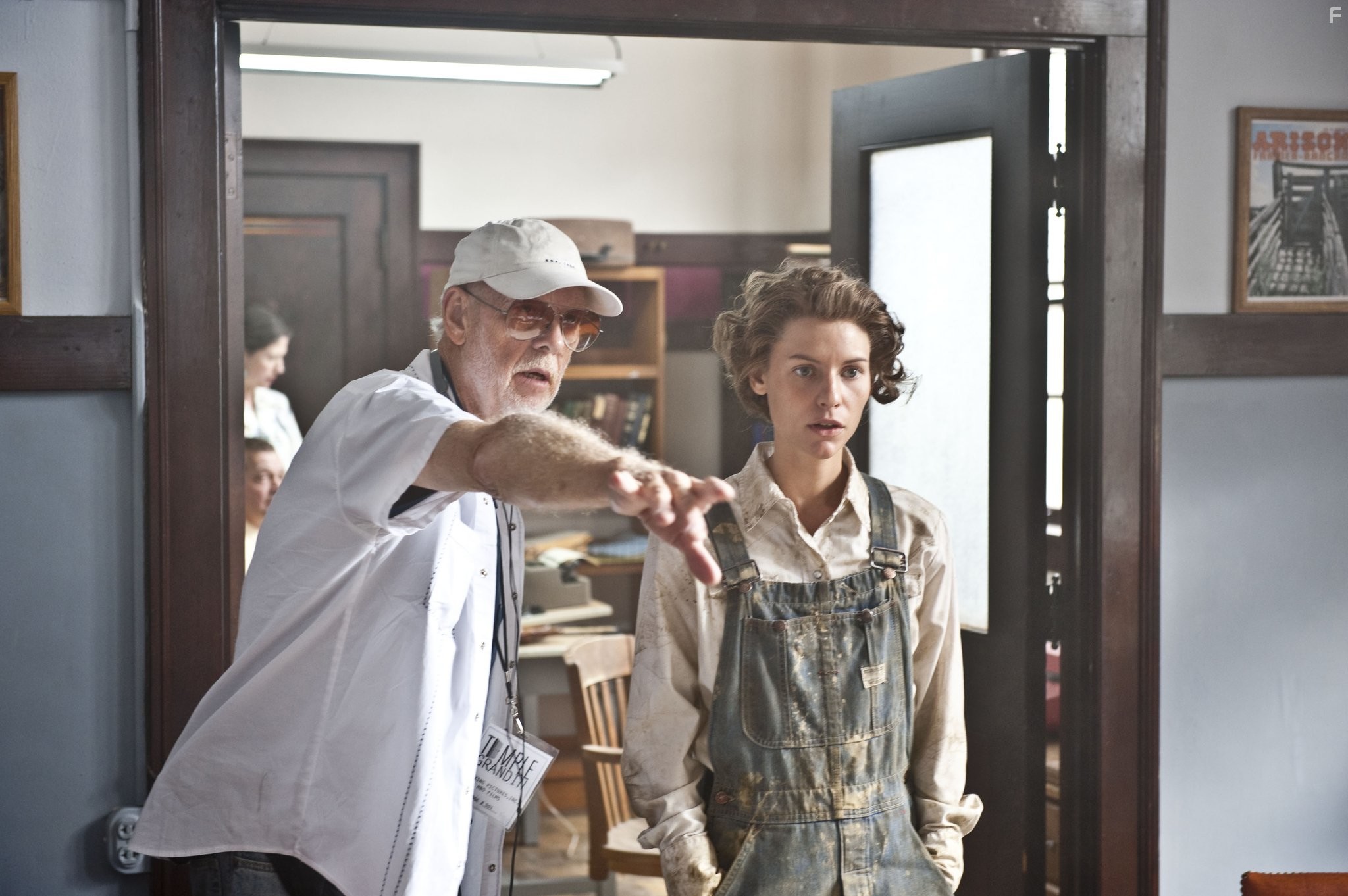 Claire Danes and Mick Jackson in Тэмпл Грандин (2010)