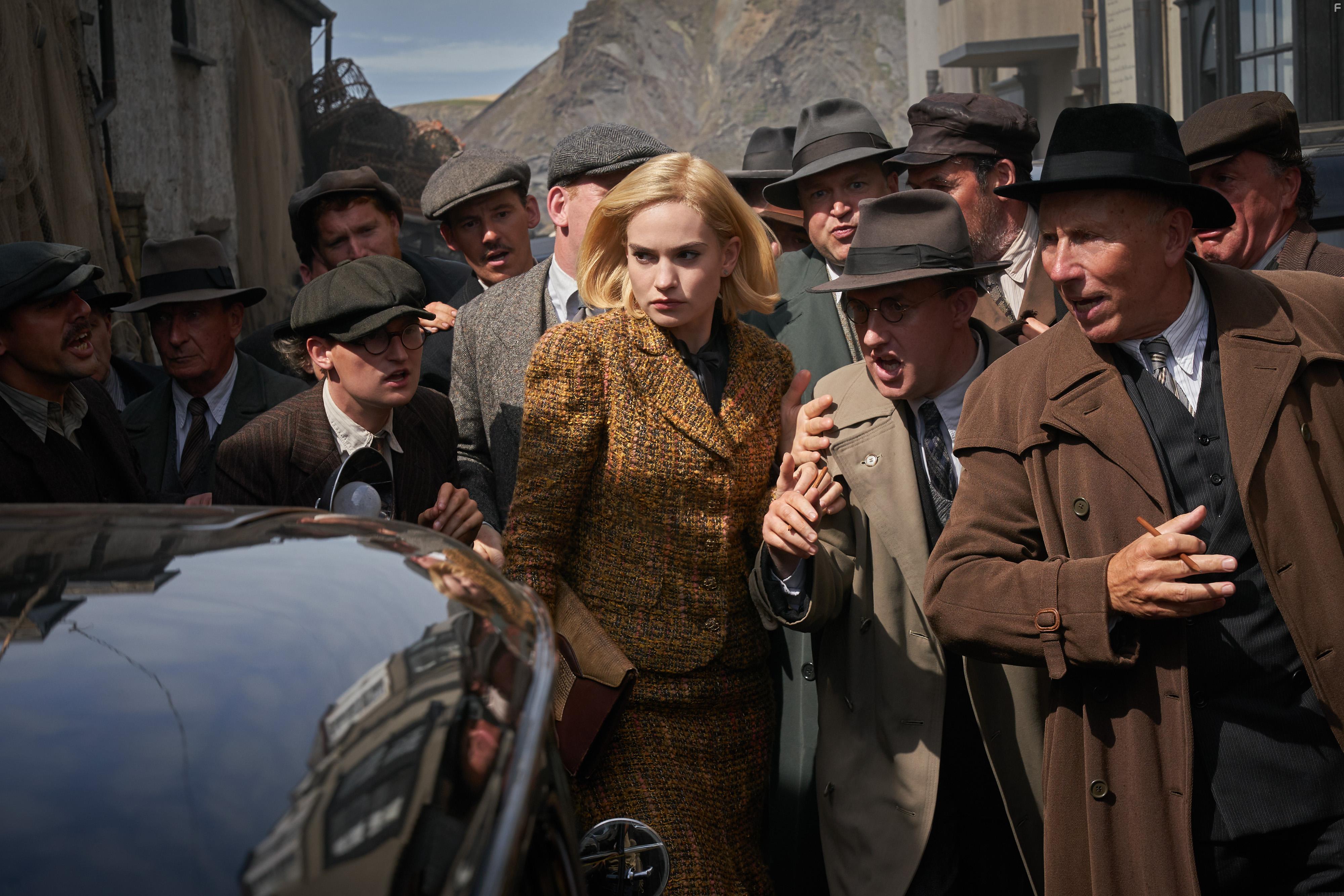 Lily James in Rebecca (2020)