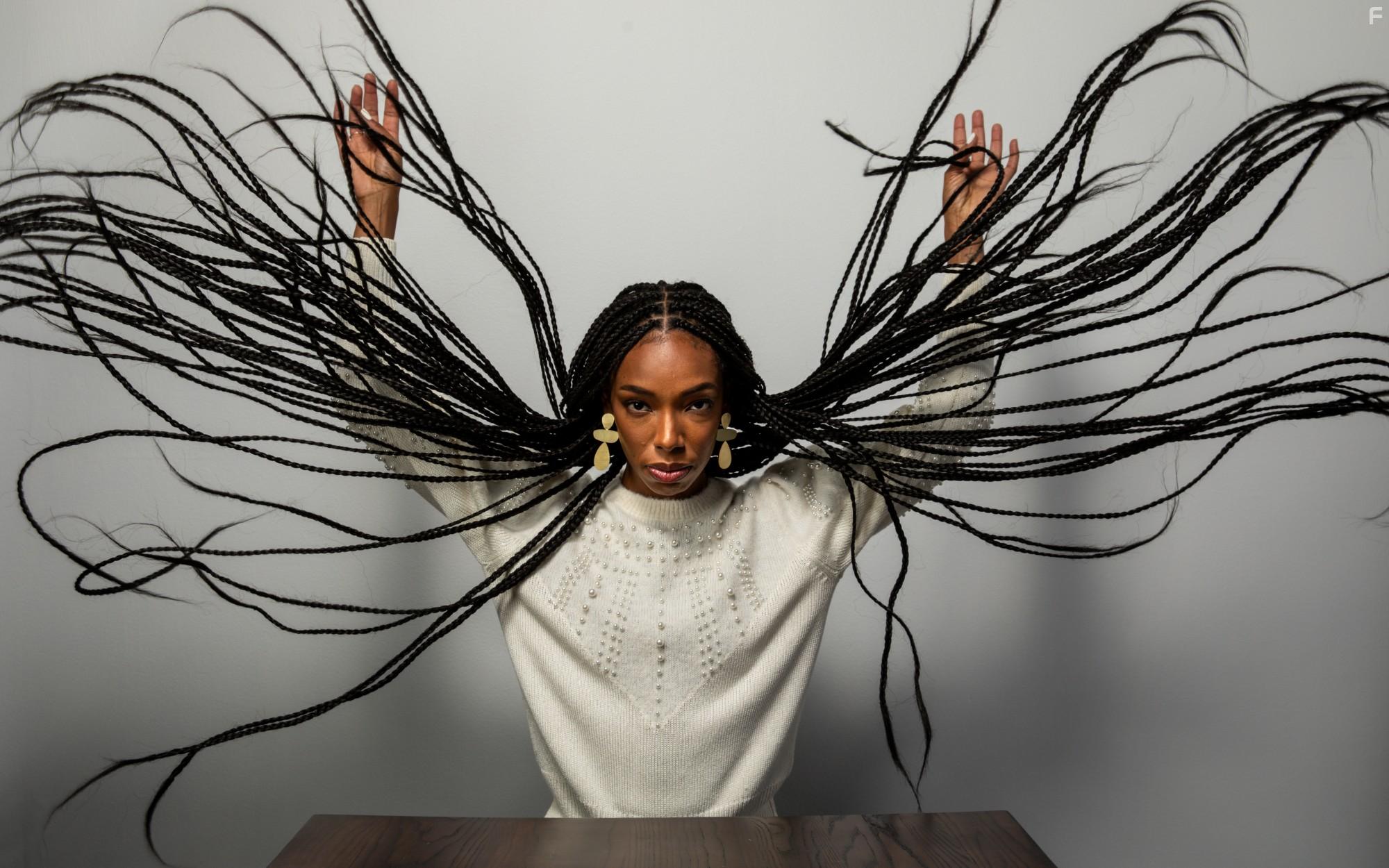 Elle Lorraine in Bad Hair (2020)