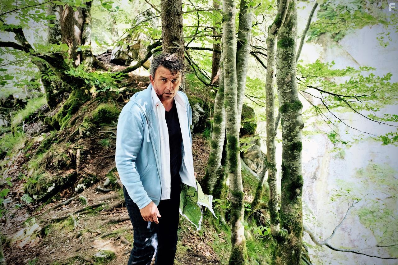 Hans Sigl in Flucht durchs Hllental (2019)