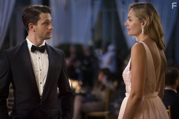 Malgorzata Socha and Michal Malinowski in Jak poslubic milionera (2019)