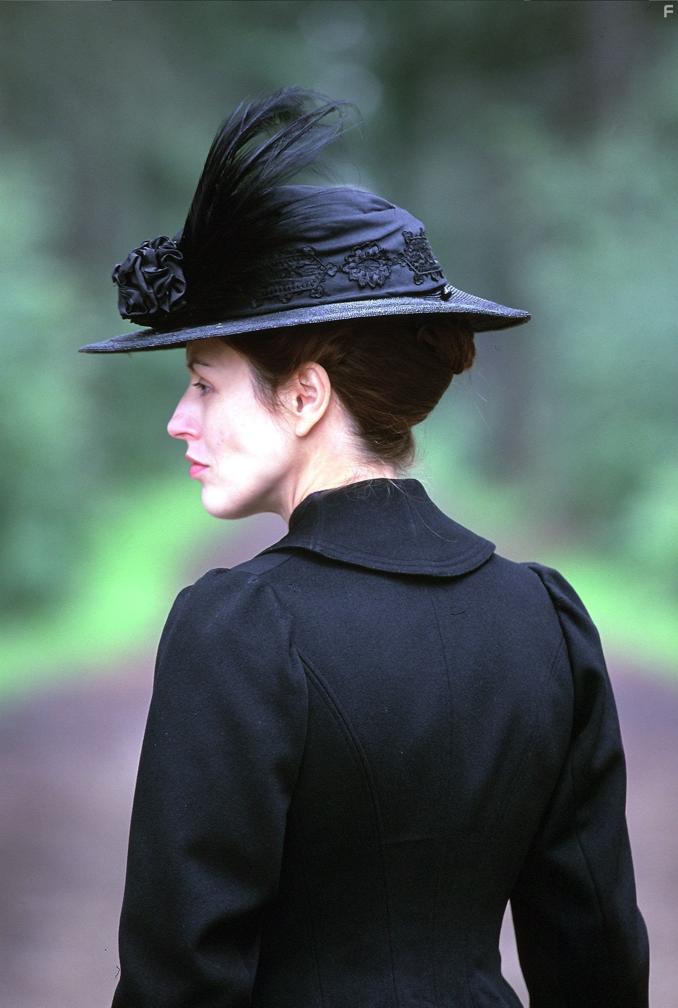 Gina McKee in Потерянный принц (2003)