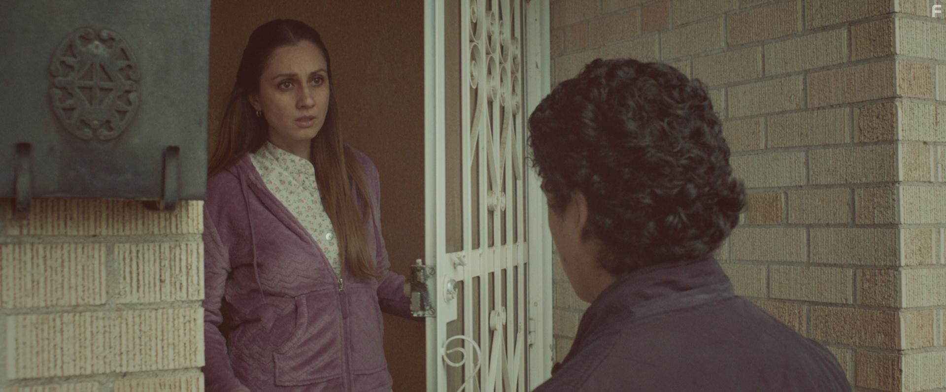 Marcela Ruiz Esparza and Benny Emmanuel in Detrs de la Montaa (2018)