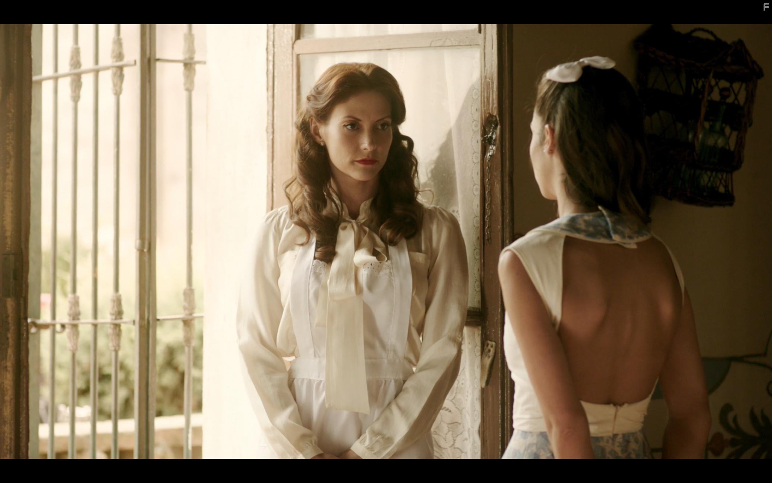 Cecilia Pieiro in Dos Lagos (2017)