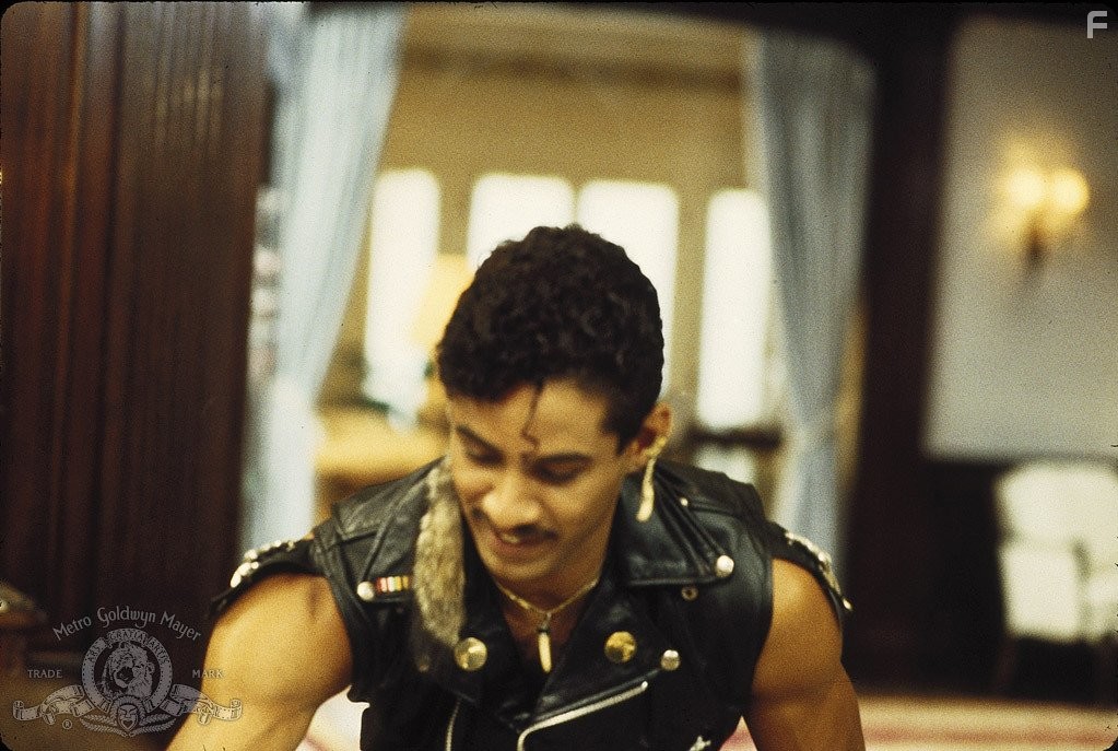 Adolfo Quinones in Брейк-данс 2: Электрическое Бугало (1984)