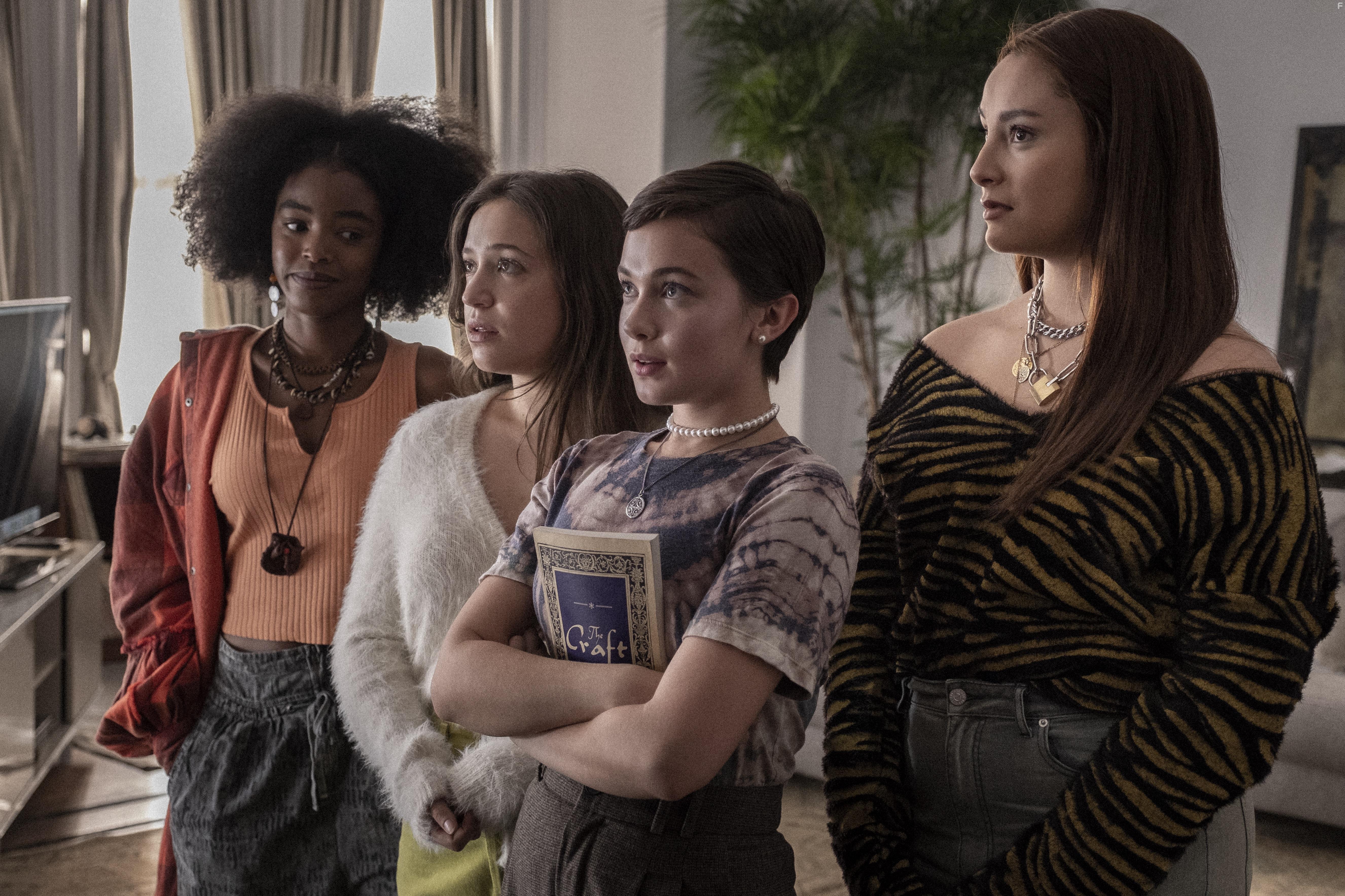 Zoey Luna, Gideon Adlon, Lovie Simone, and Cailee Spaeny in The Craft: Legacy (2020)