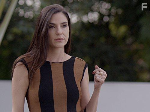 Rafaela Mandelli in O Negcio (2013)