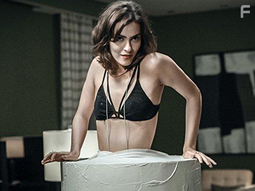 Isabel Wilker in O Negcio (2013)