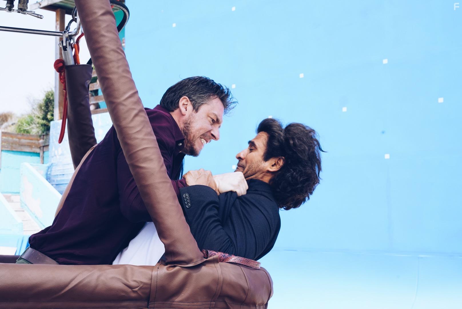 S.O.S. Survive or Sacrifice (2020)