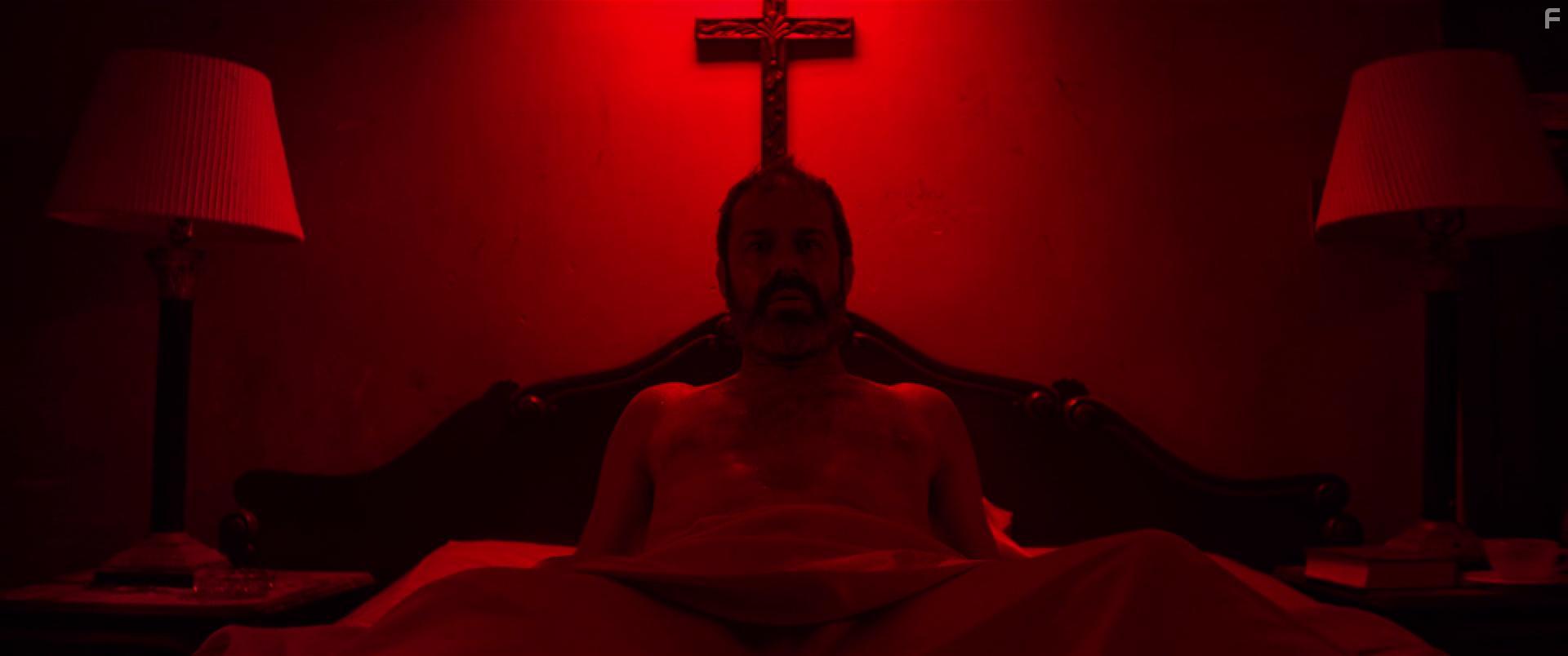 Juli Fbregas in Menendez Parte 1: El da del Seor (2020)