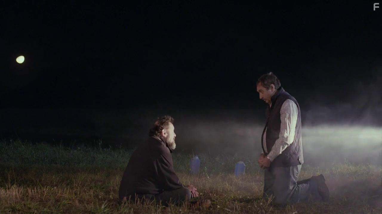 Luis Brandoni and Luis Luque in Un gallo para Esculapio (2017)