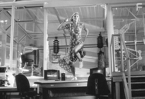 Natasha Henstridge in Особь II (1998)