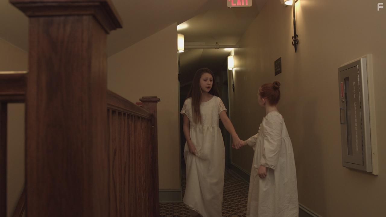 Mahalah Donae Peters and Raegan Joseph in The Whittler (2020)