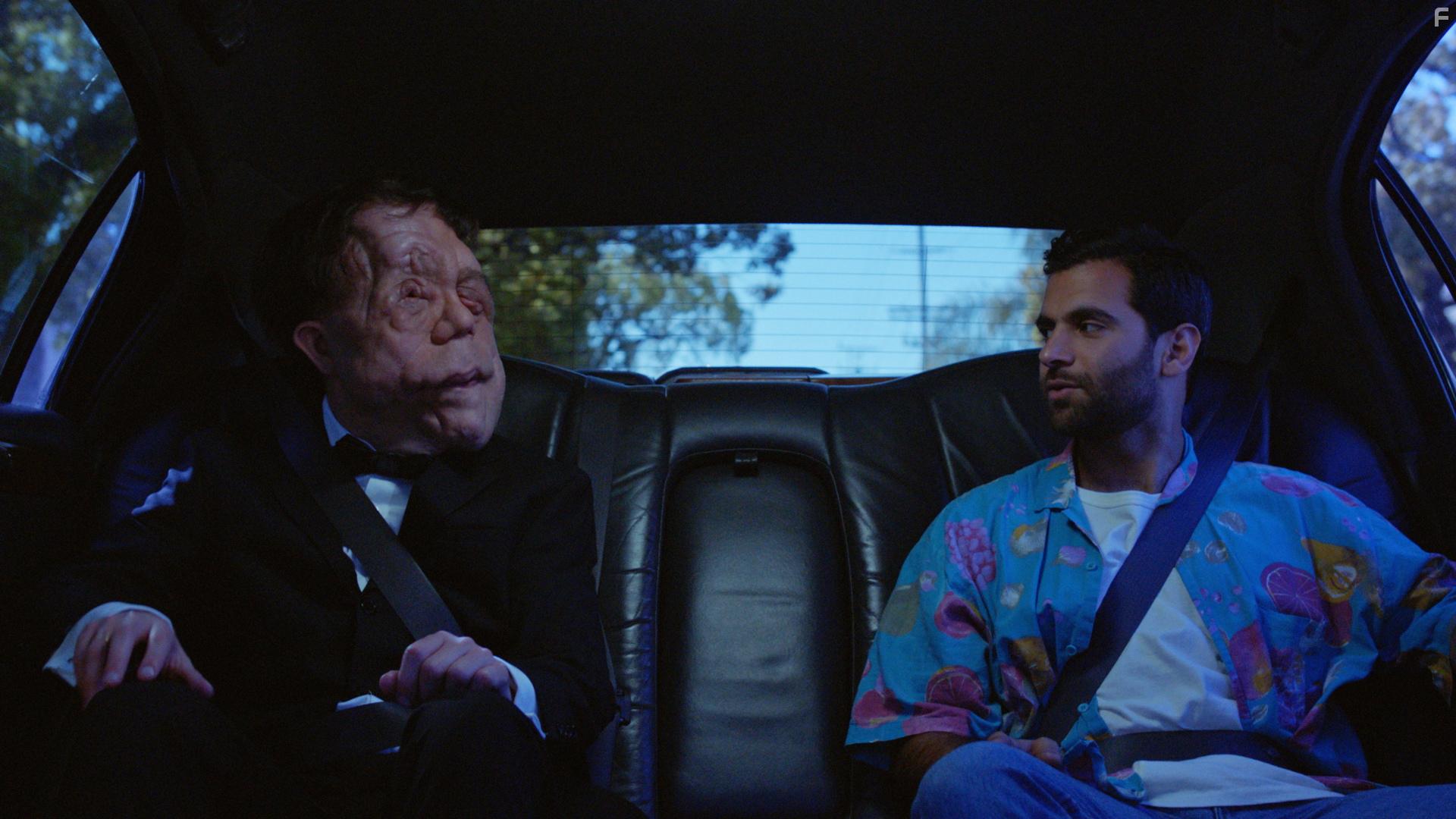 Adam Pearson and Amir Asgharnejad in DRIB (2017)
