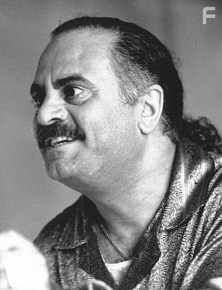 Marshall Manesh in Джинна вызывали? (1996)