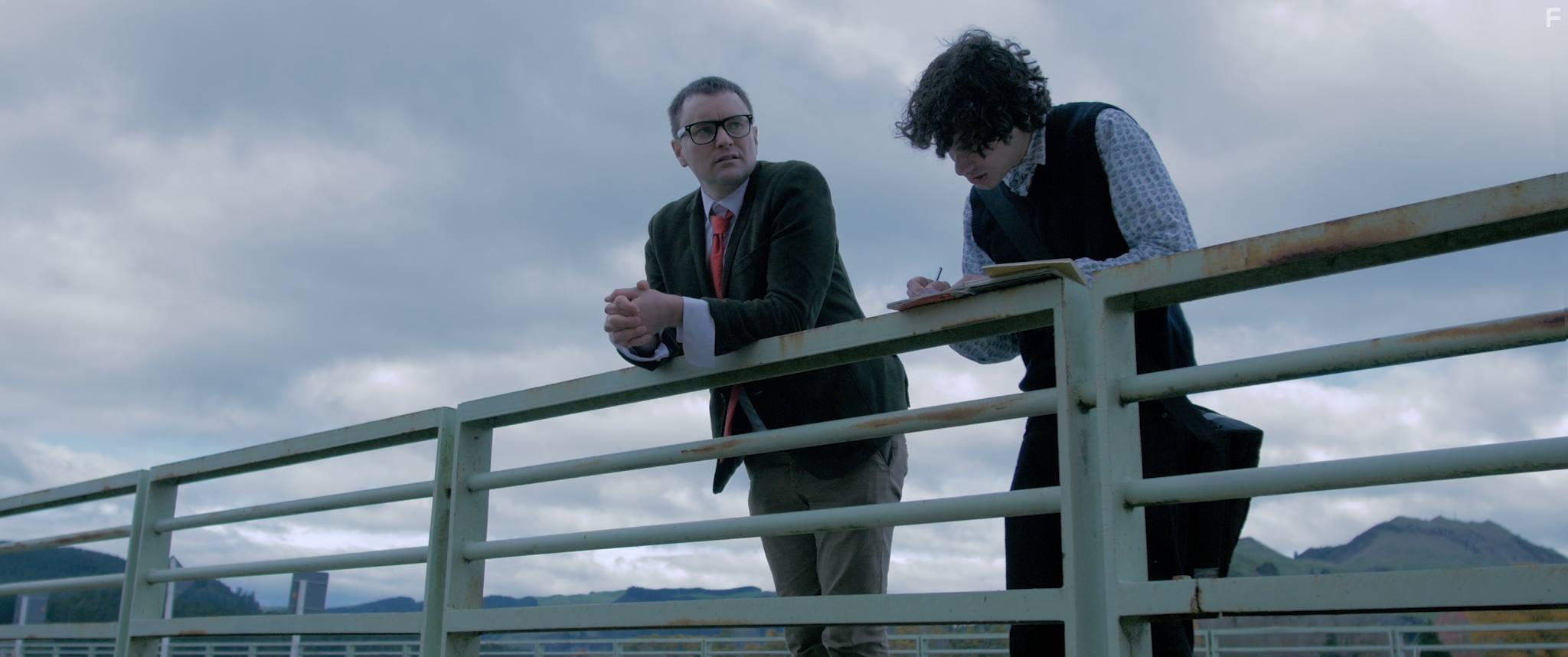 Thomas Sainsbury and Ayham Ghalayini in Alien Addiction (2018)