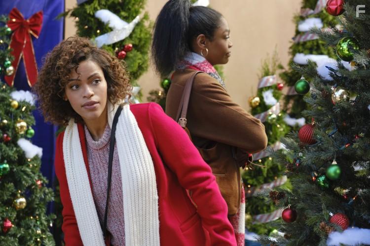 Nadeen Lightbody and Alvina August in Deliver by Christmas (2020)