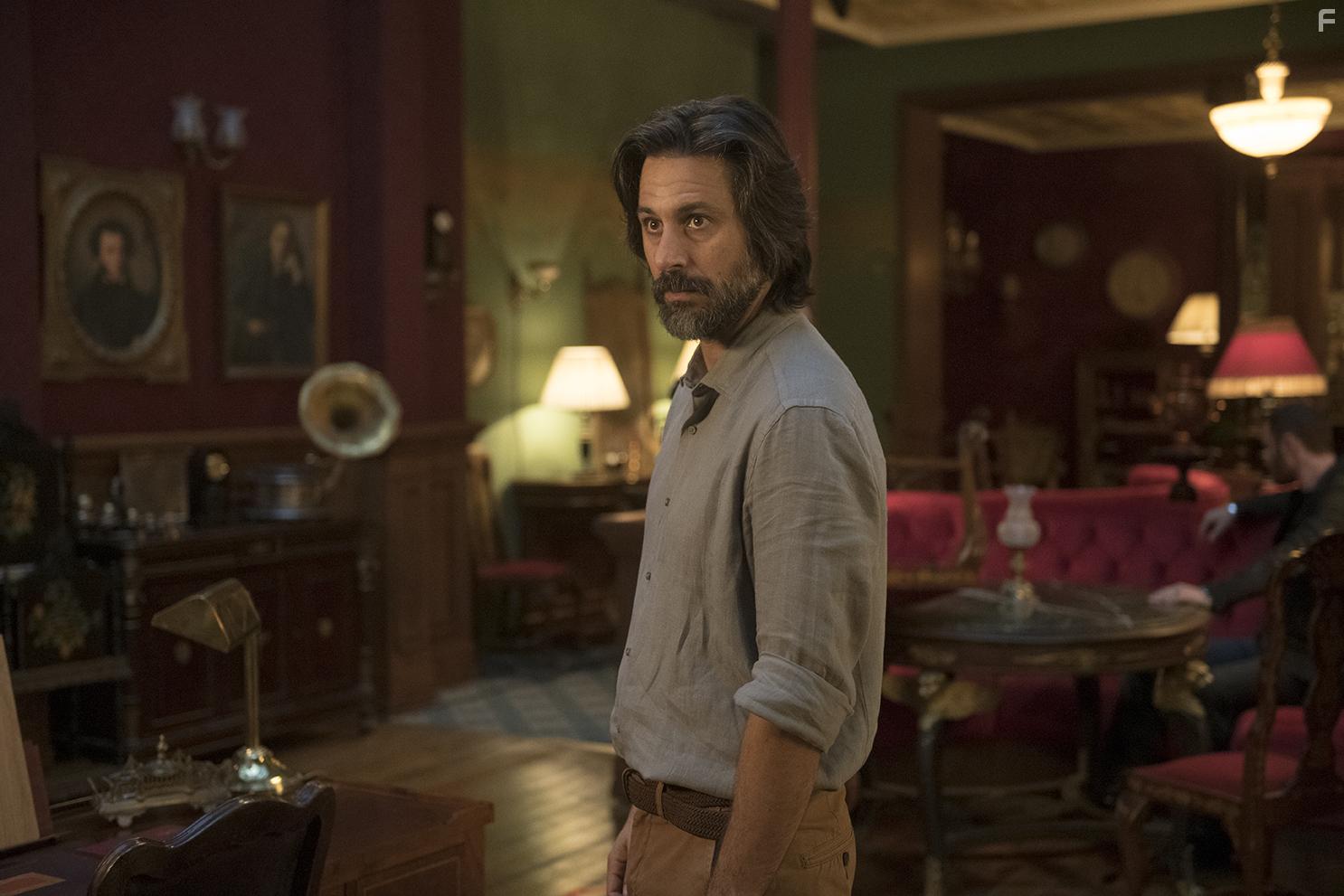 Hugo Silva in Nasdrovia (2020)