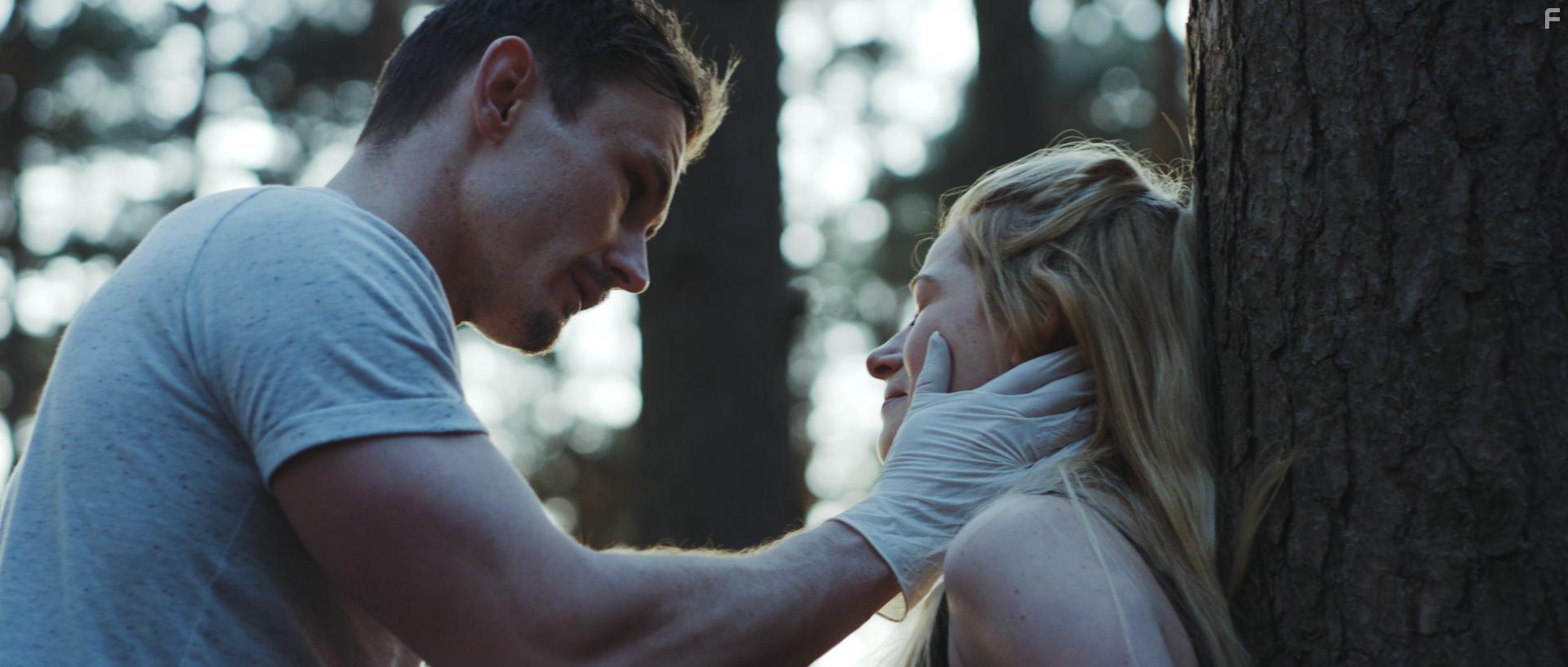 Makenna Guyler and Scott Whatley in Crawl to Me Darling (2020)