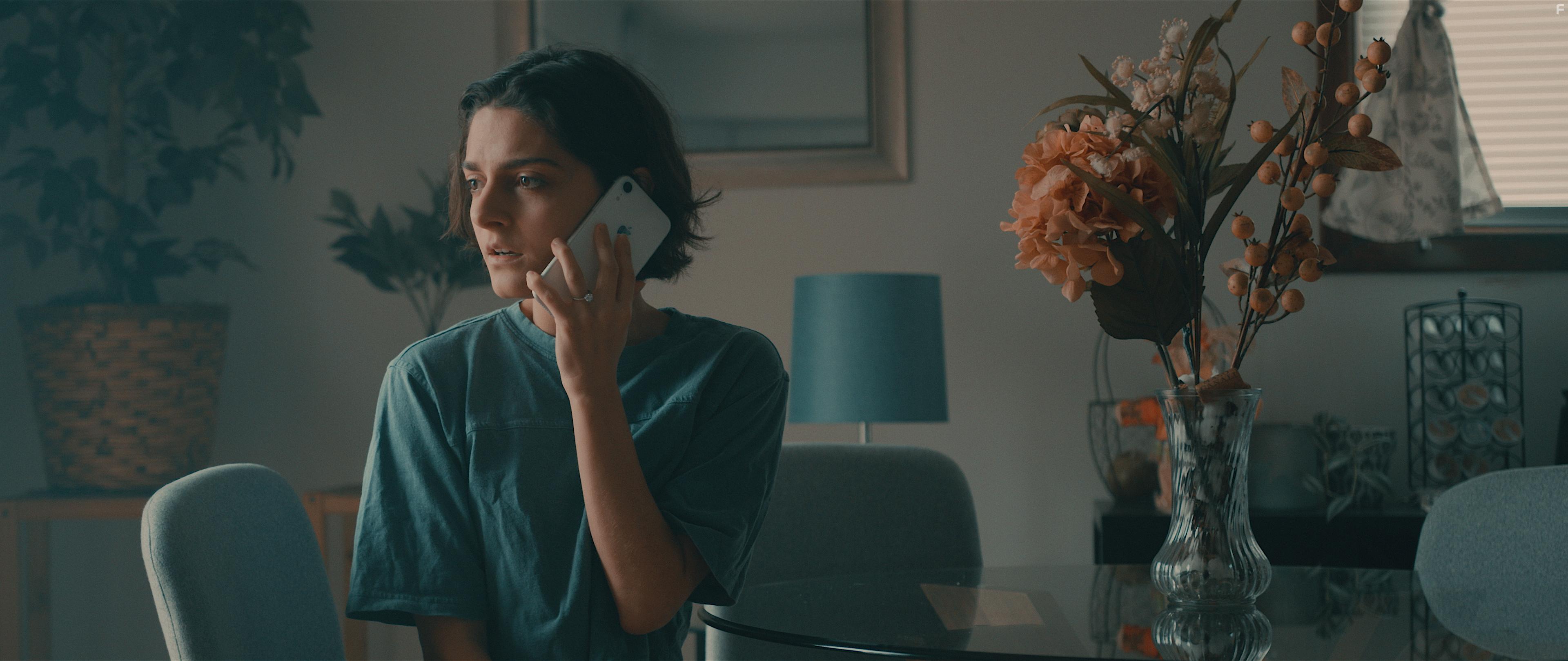 Ariella Mastroianni in The Retreat (2020)