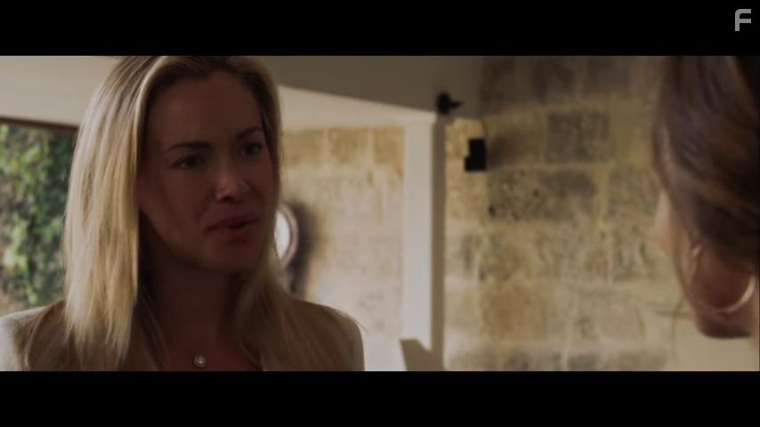 Kristanna Loken in Body of Deceit (2017)