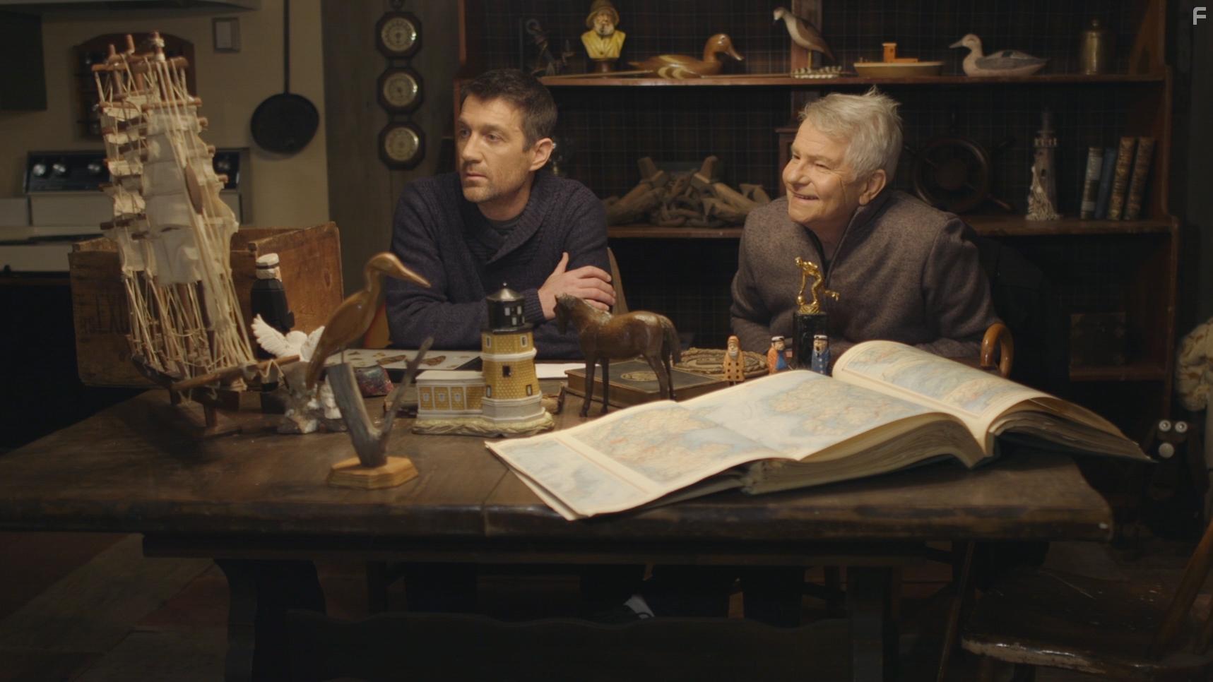 David Ruprecht and Simon Jon Provan in The Author, The Star, and The Keeper (2020)