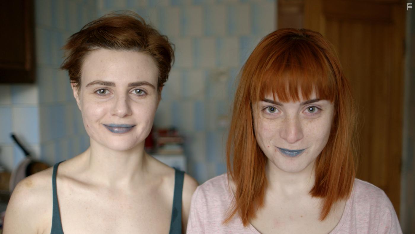 Cateva conversatii despre o fata foarte inalta (2018)