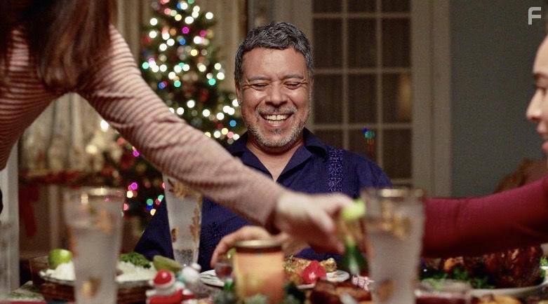 David Anzuelo in A New York Christmas Wedding (2020)