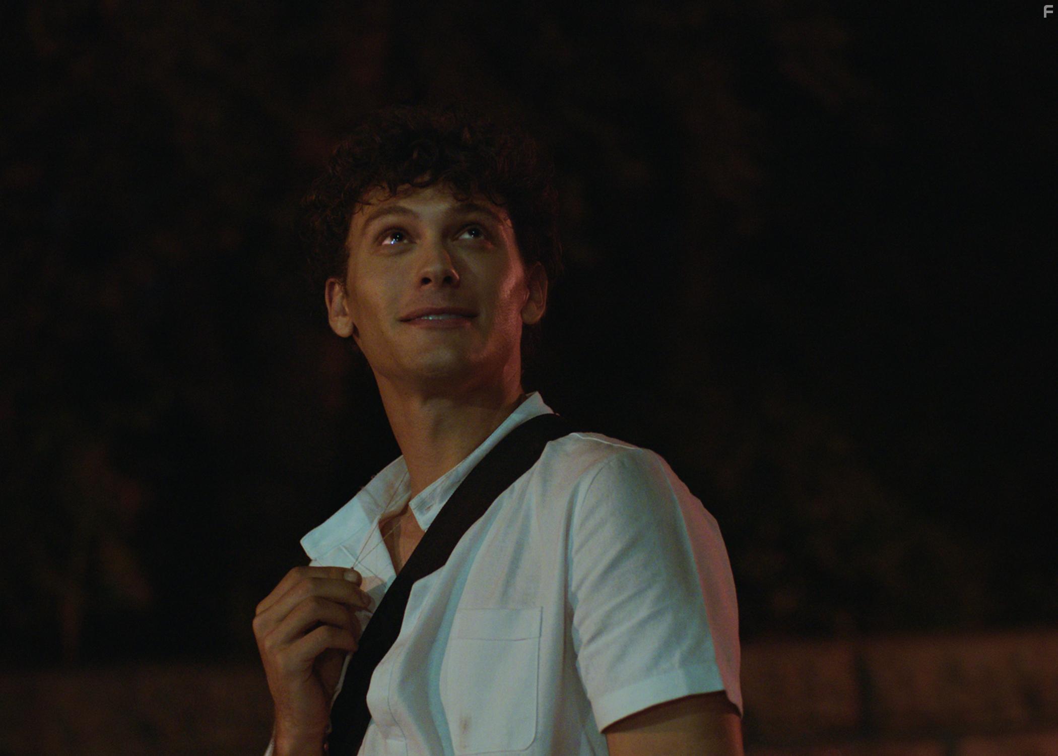 Cooper Koch in A New York Christmas Wedding (2020)