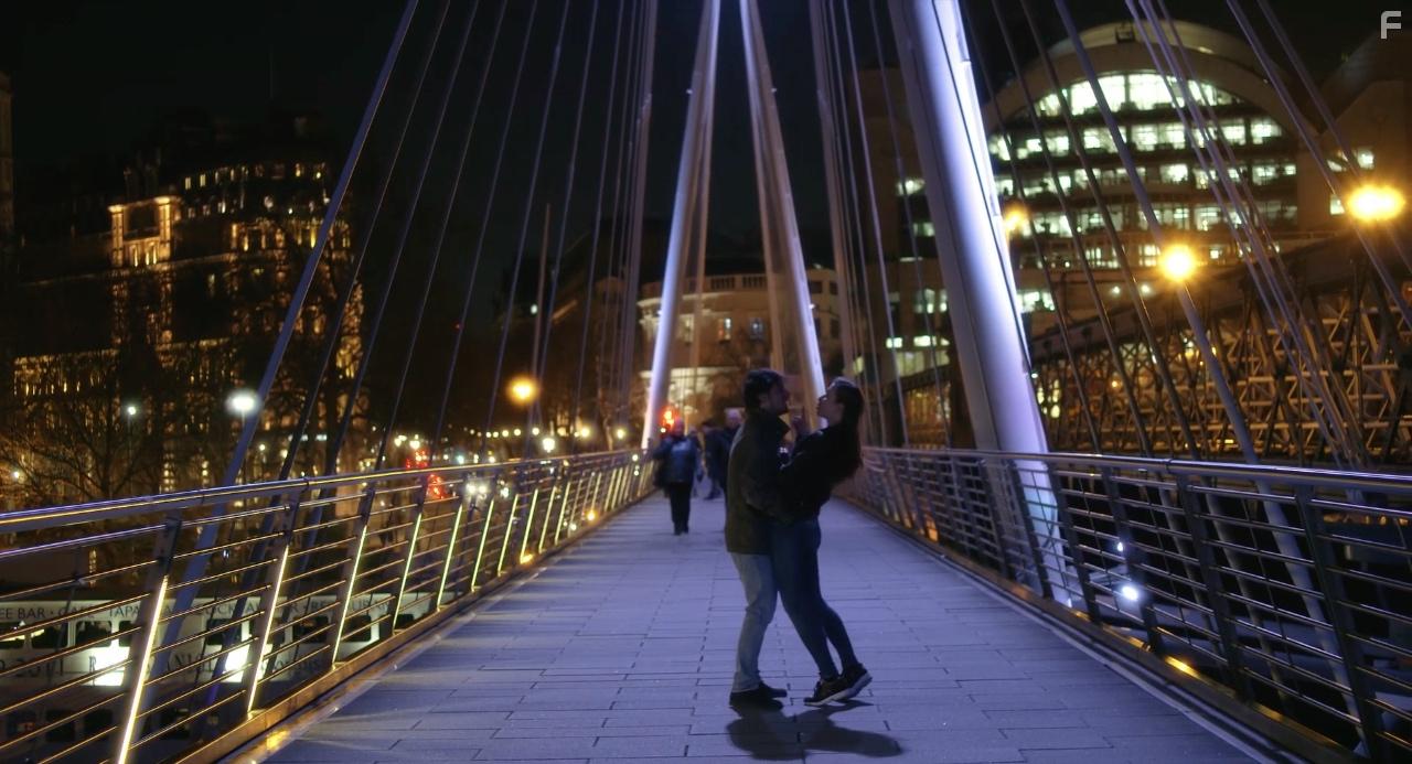 Francesco Gabriele and Helen Watkinson in Blue Hollywood (2017)