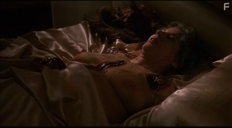 Nadia Rona in Поезд страха (1980)