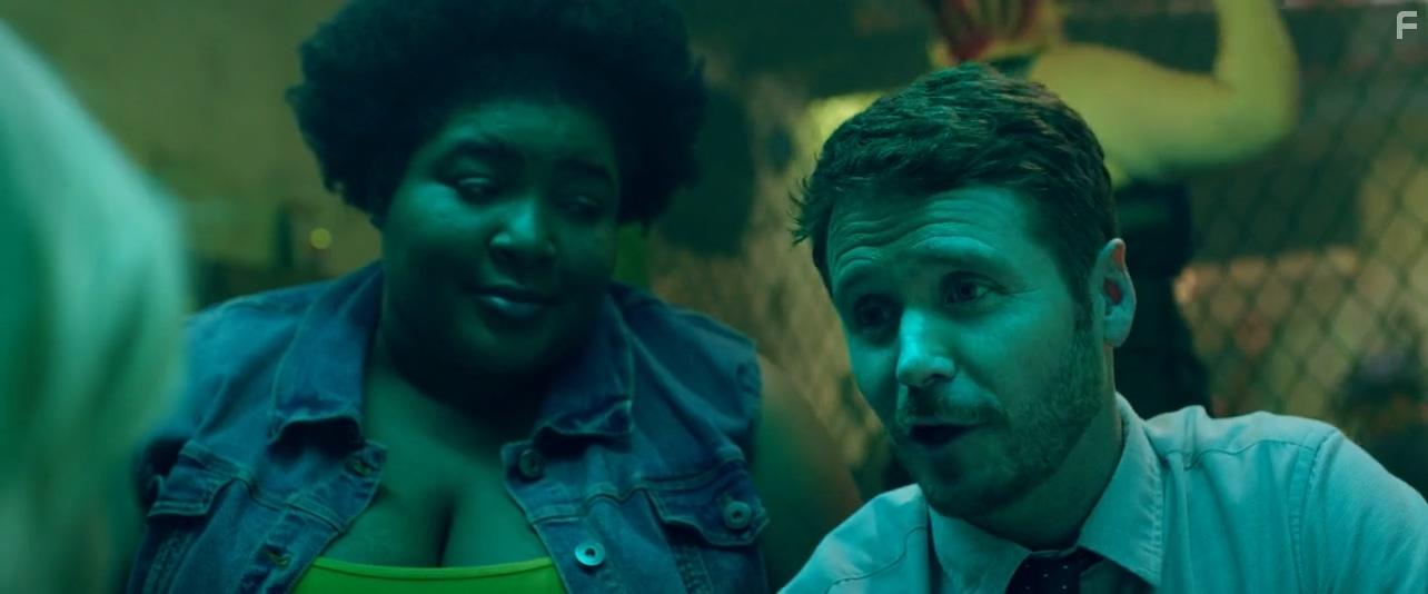 Kevin Connolly and Dulc Sloan in Chick Fight (2020)