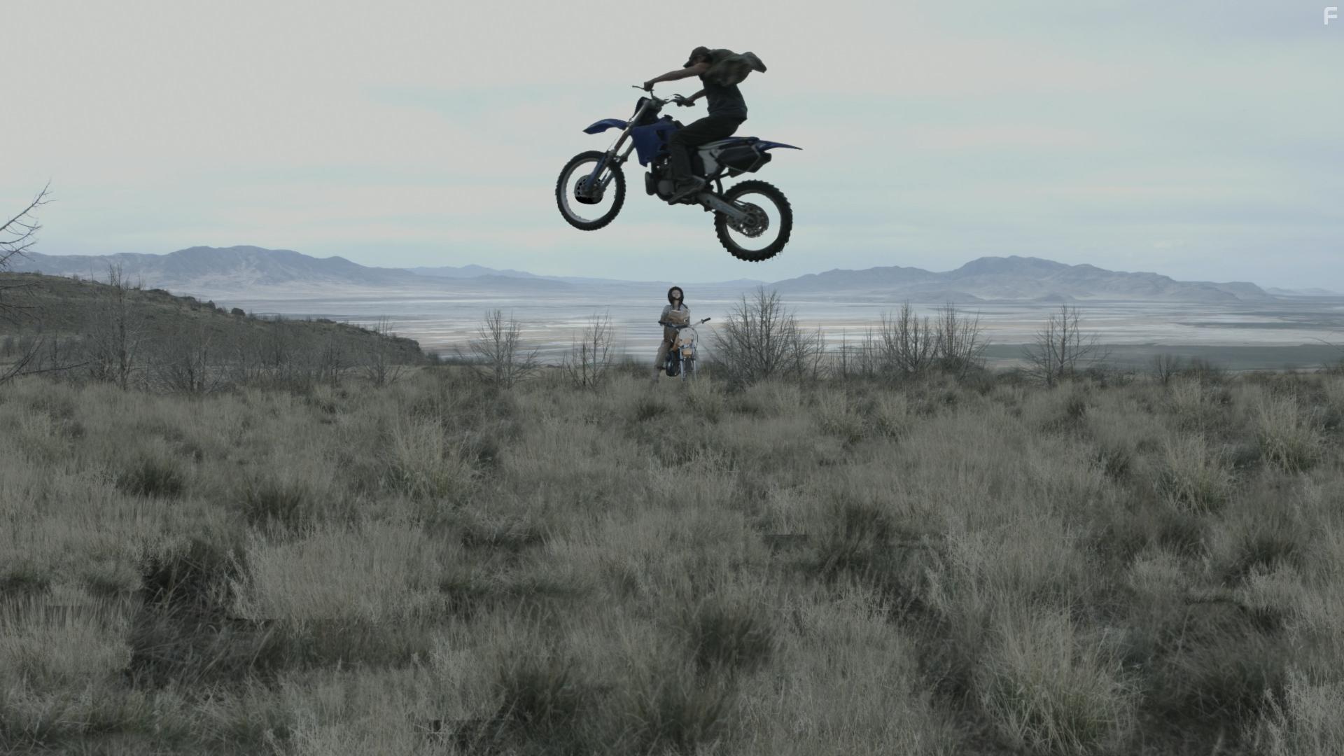 Skip Carlsen and Kiara Finn in Resilience and the Lost Gems (2019)