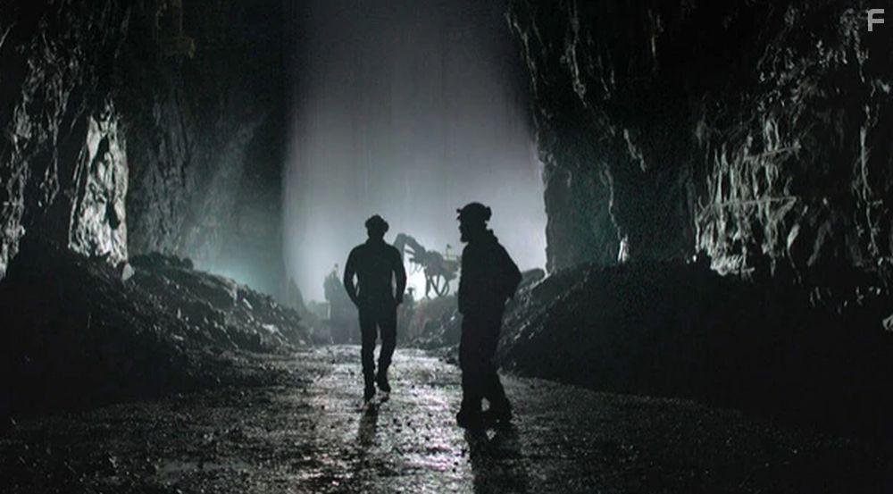 White Wall: Closed (2020)