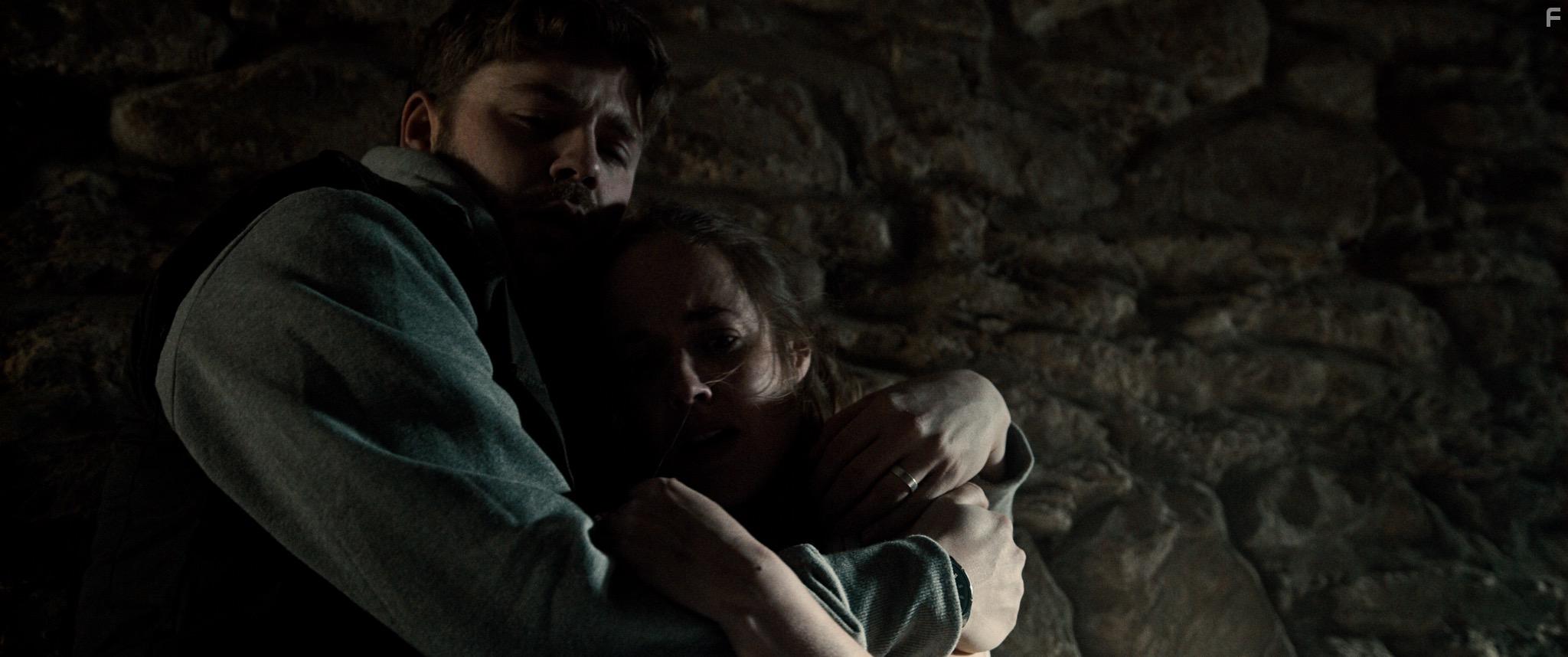 Helen Mackay and James Rottger in Playhouse (2020)