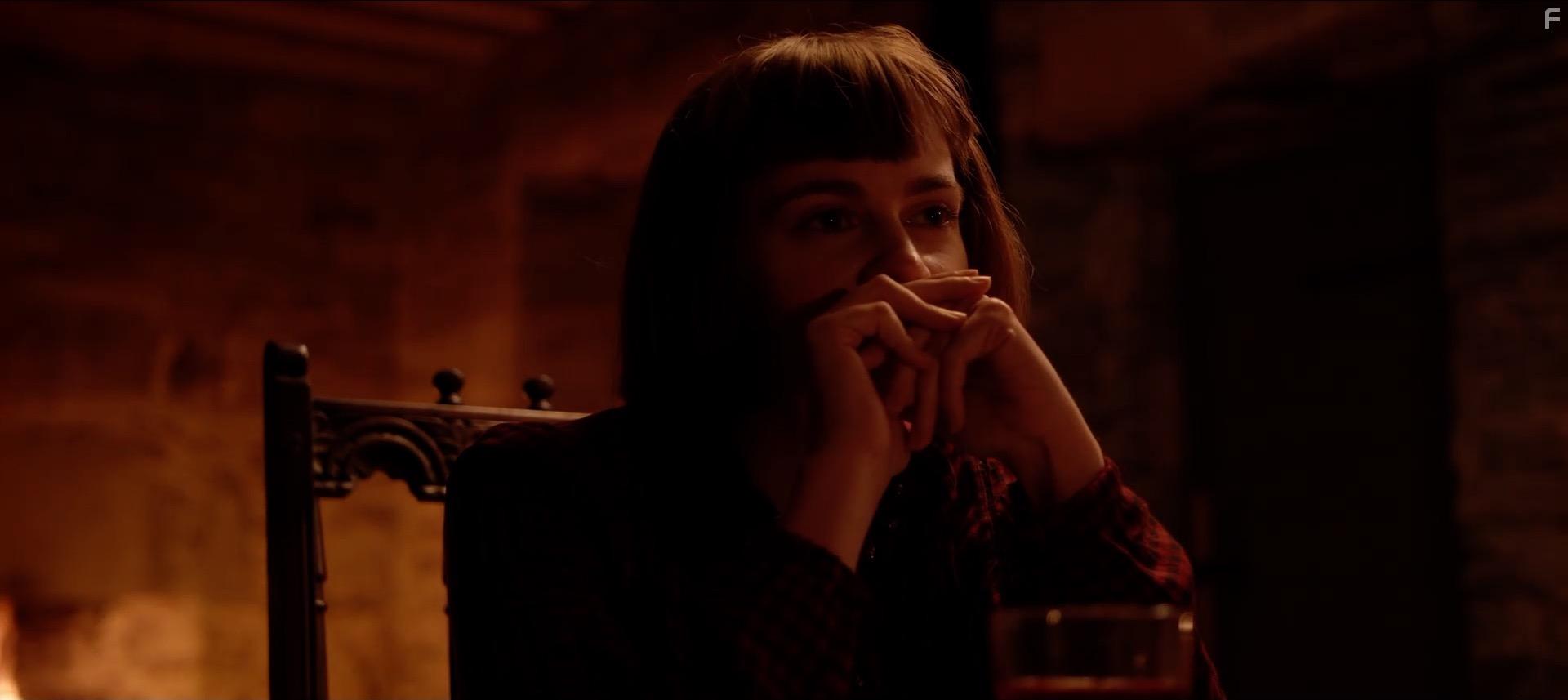 Grace Courtney in Playhouse (2020)