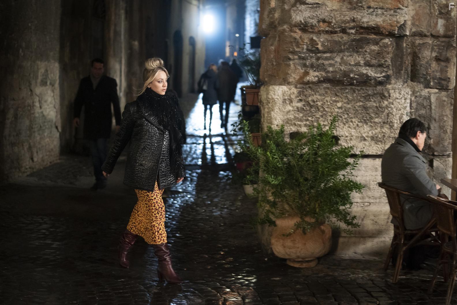 Kaley Cuoco in The Flight Attendant: Funeralia (2020)