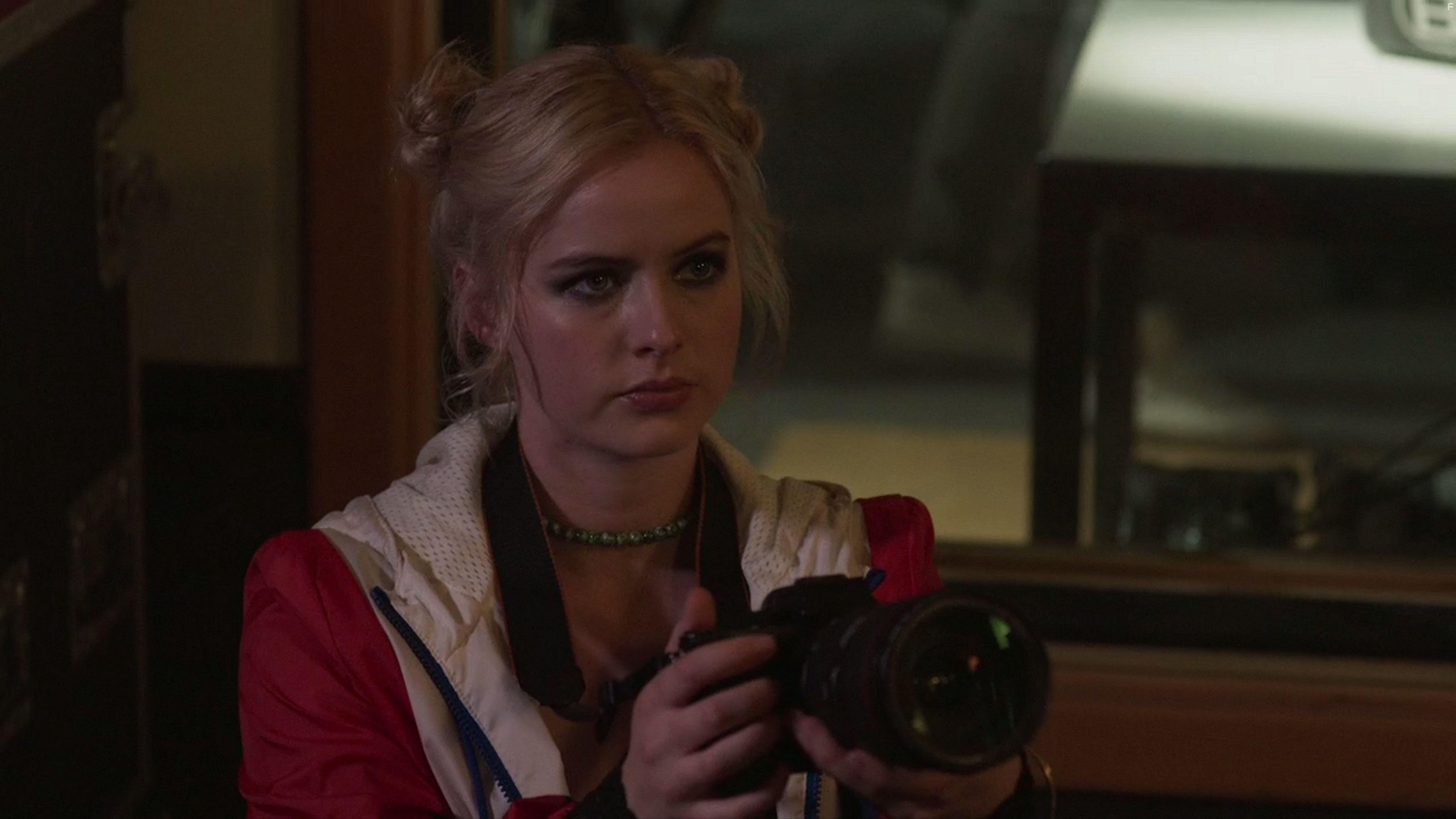 Professionals: Entanglements (2020)