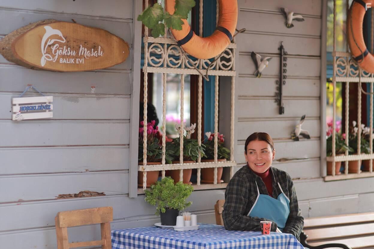 zge zberk in Bir Annenin Gnahi (2020)